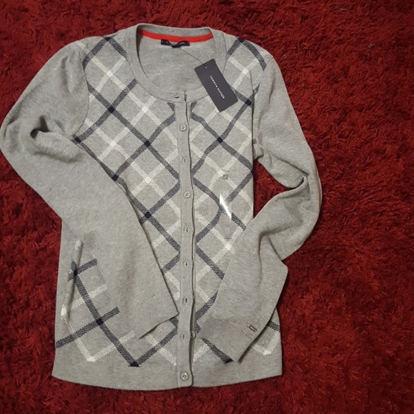 Tommy Hilfiger Sweater - Picture 1 of 3